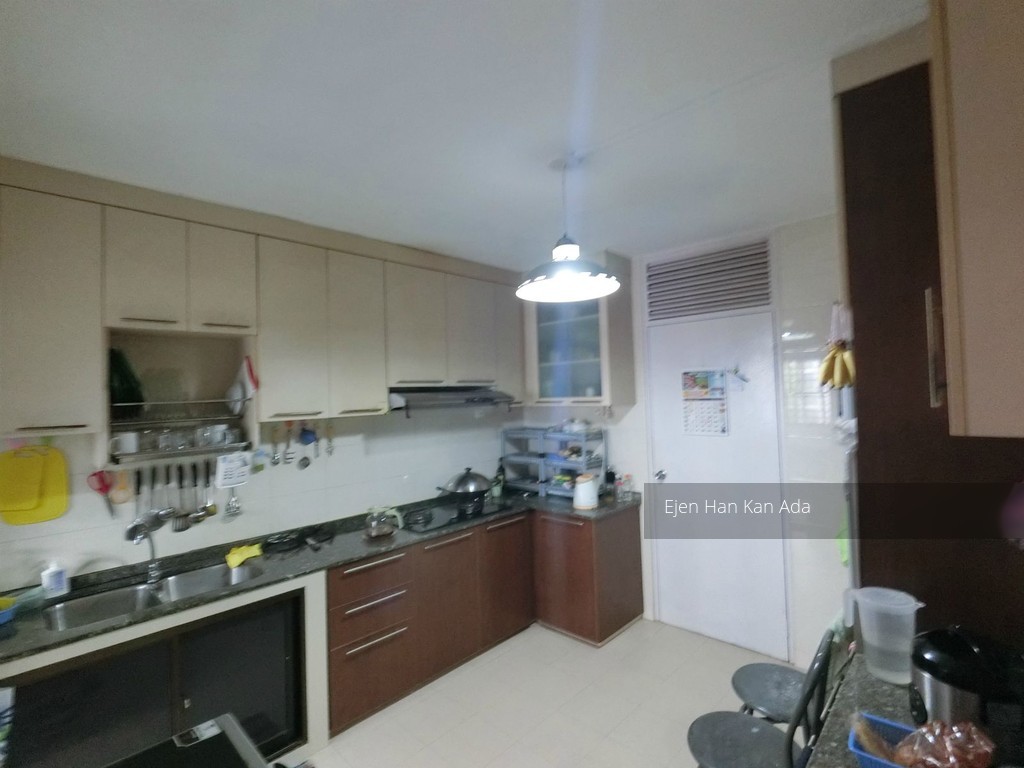 Bukit Batok West Avenue 6 thumbnail photo